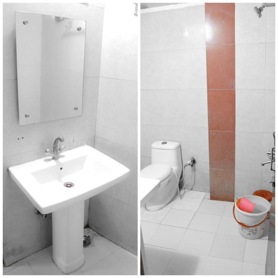 Premium Boston Rooms Family Hotel Agra  Dış mekan fotoğraf